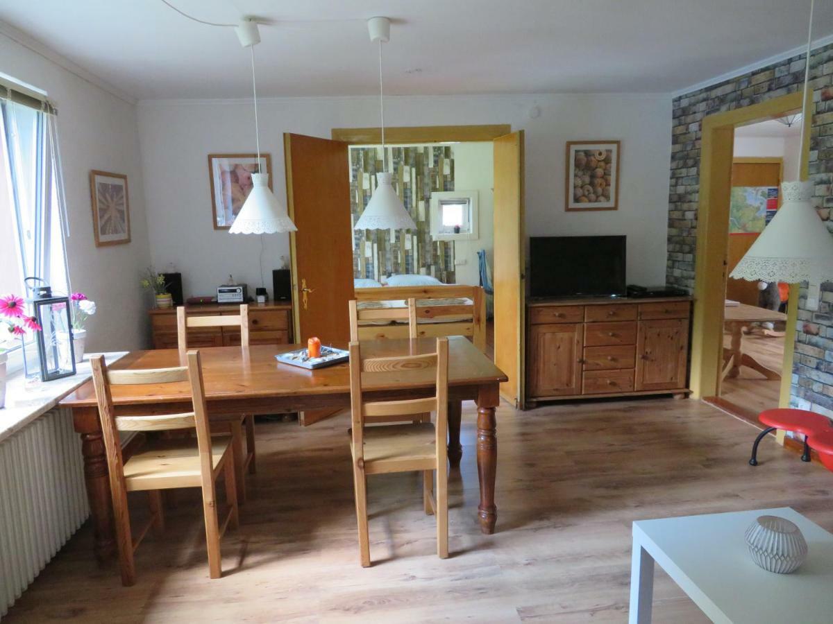 Ferienhaus Auf Vier-Linden-Hof Villa Kuden Ngoại thất bức ảnh